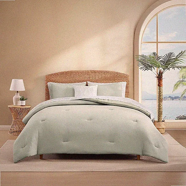 8-Piece King Bedding Set, Reversible Comforter & Sheets, Green