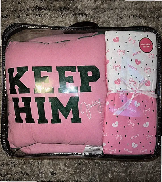 Juicy Couture Reversible "DUMP HIM/KEEP HIM" 8 piece QUEEN Comforter Bed Set